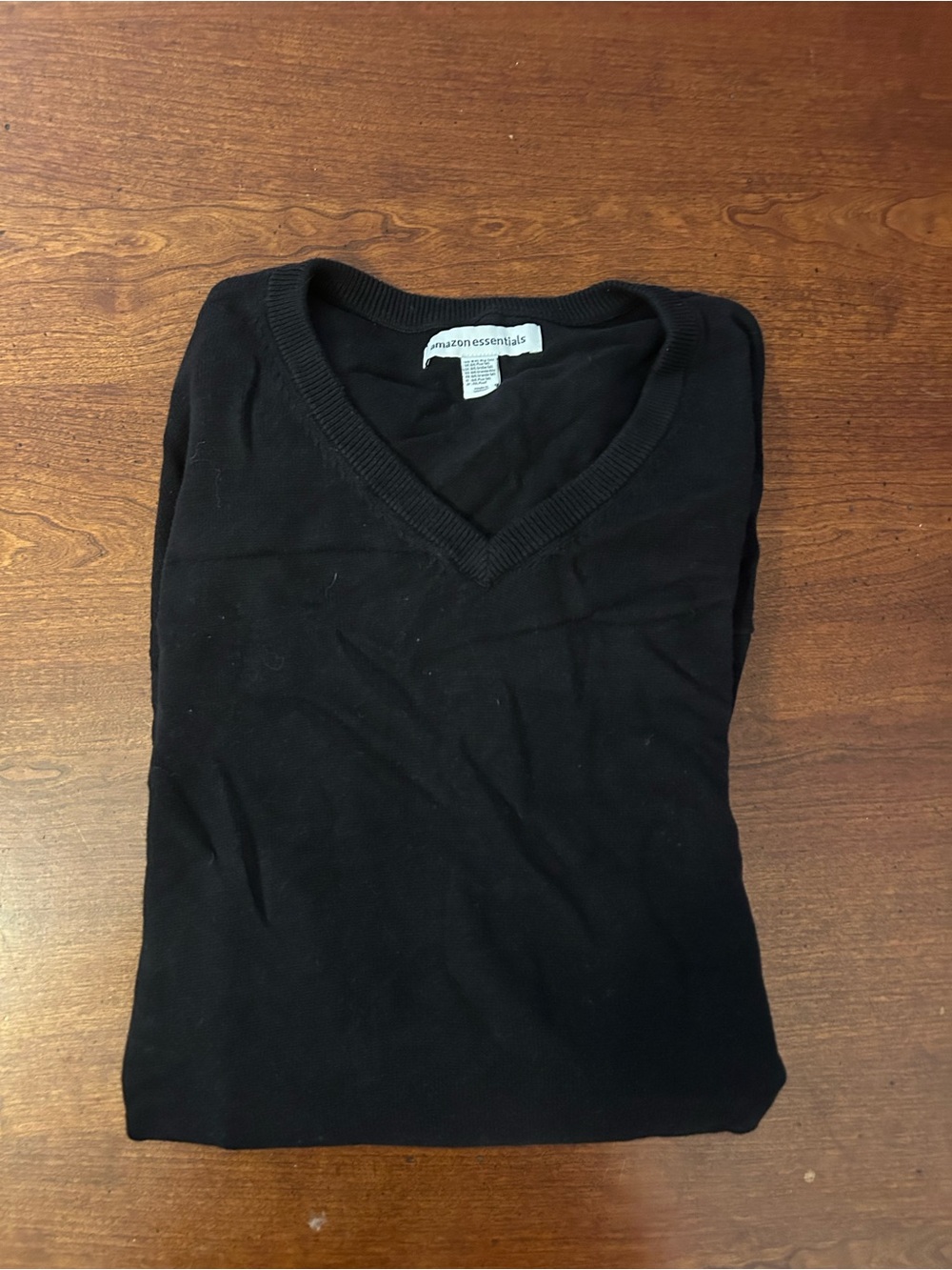 Amazon Essentials Black V-Neck Pullover Sweater